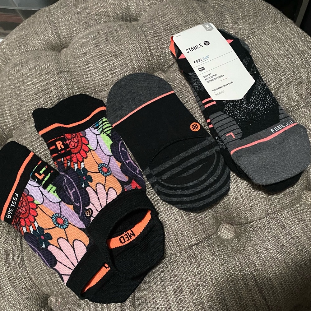 🆕 🧦 Stance Woman’s Socks Set of 3 (2 New)